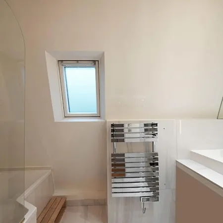 Апартаменты Au Coeur St Germain